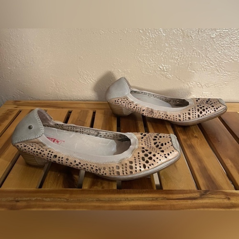 Pikolinos low heel size 41 US 10-10.5